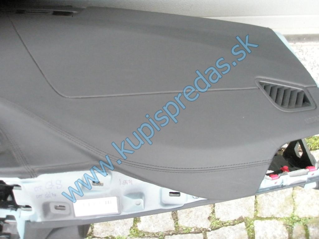 Palubná doska BMW M3 F80 / BMW M4 F82 F83